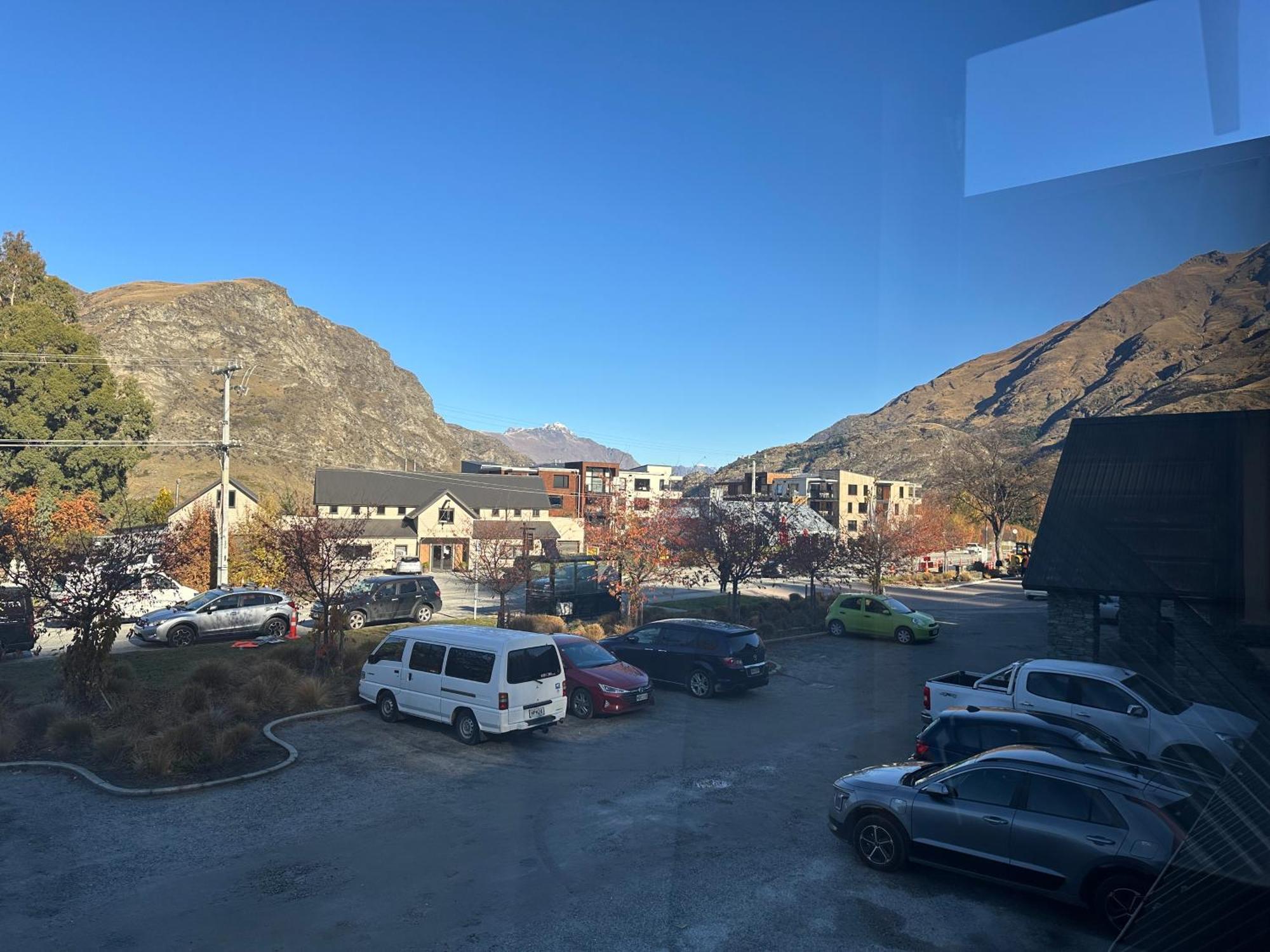 Swiss-Belresort And Villas Coronet Peak Queenstown Exterior photo