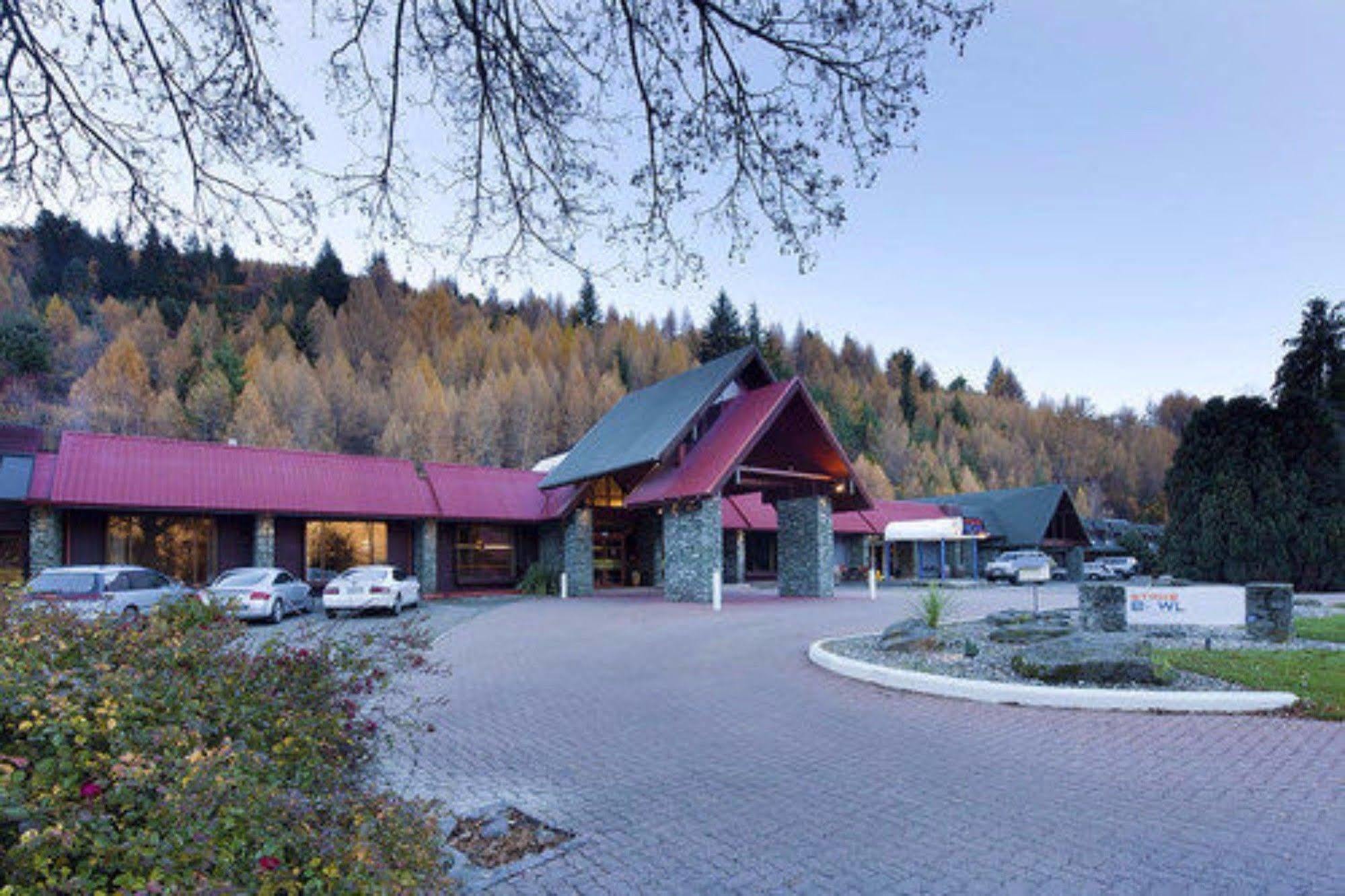 Swiss-Belresort And Villas Coronet Peak Queenstown Exterior photo
