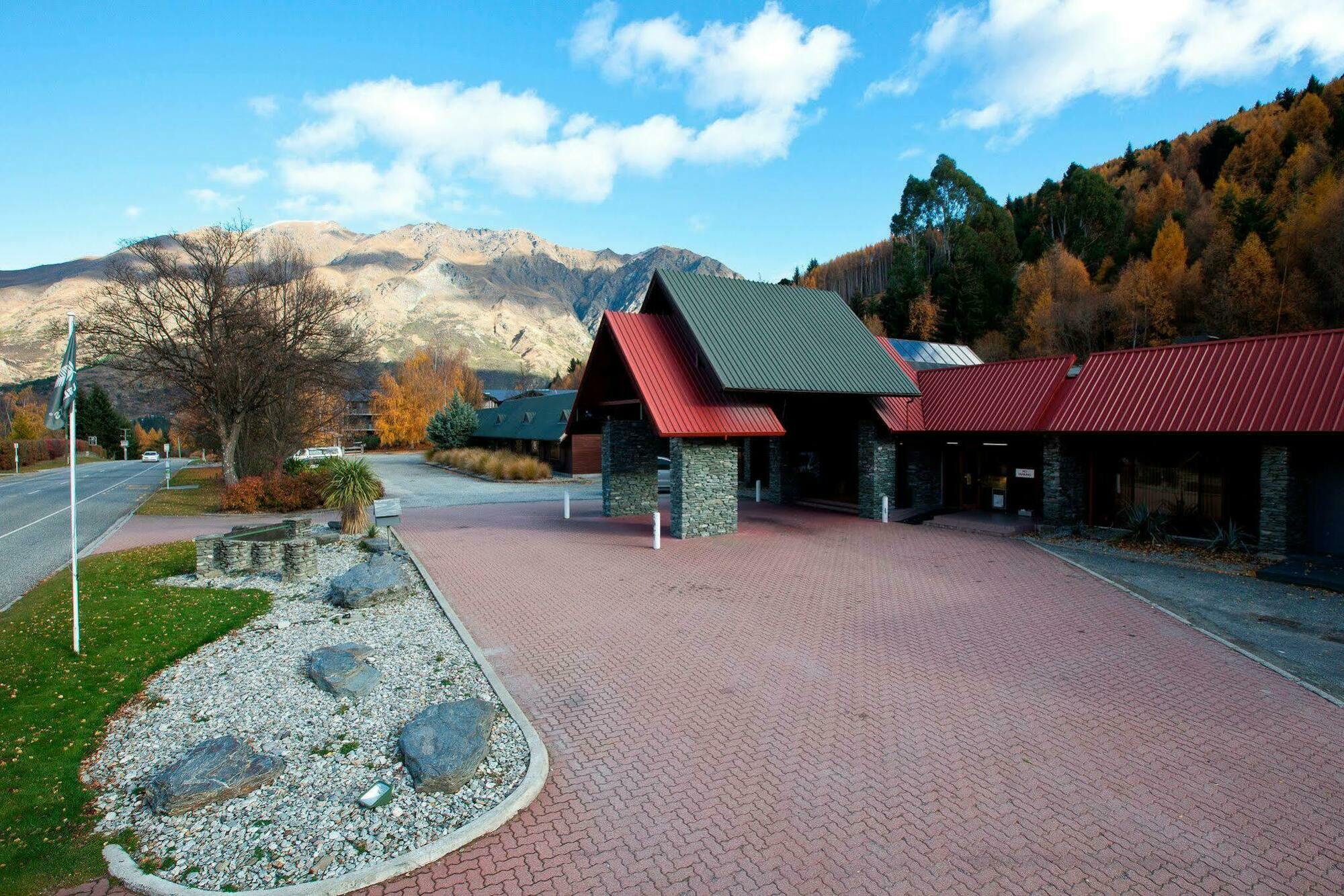 Swiss-Belresort And Villas Coronet Peak Queenstown Exterior photo